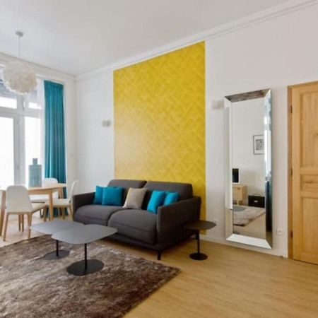 Cozy 2 Bedroom Apartment In Париж Экстерьер фото